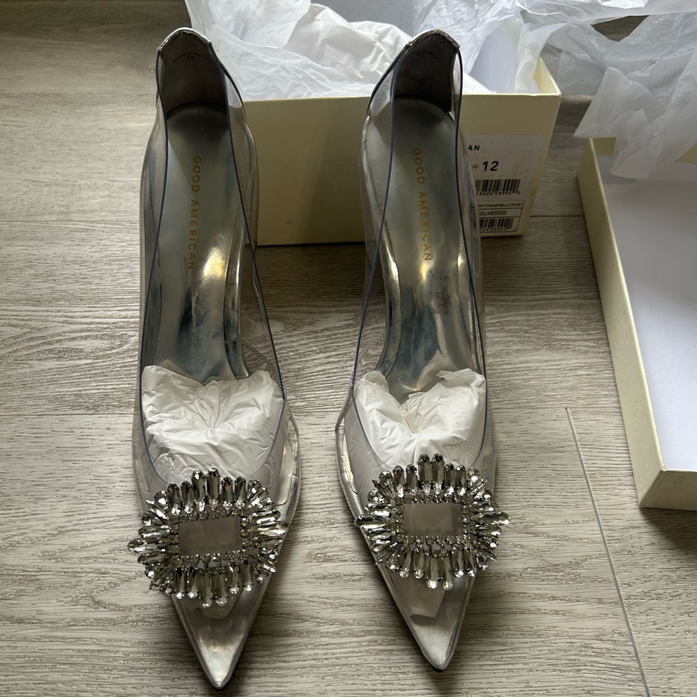 Good American Cinder F*ucking Rella Pump